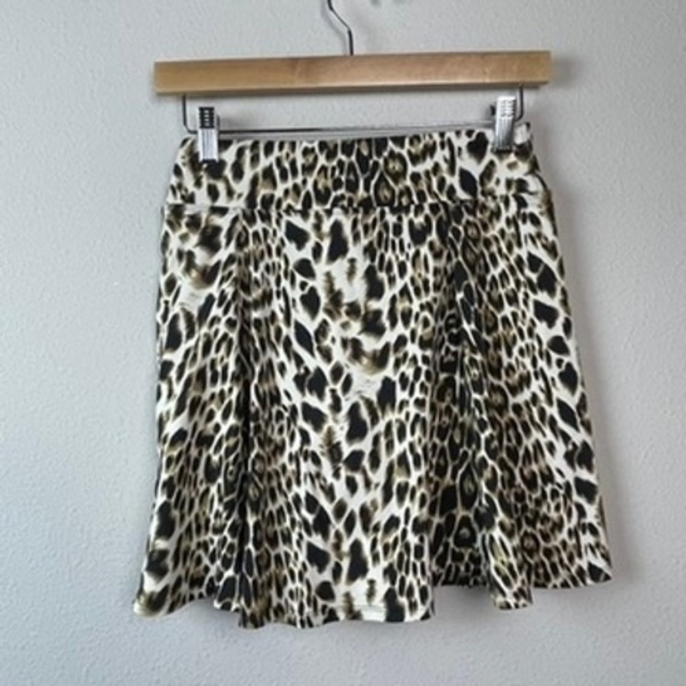 Dona Jo Leopard Print Athletic Skort Women 26W Brown Black Pickleball Activewear - Picture 5 of 8